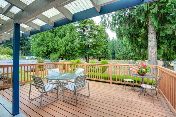 Deck Carpentry Service in Medina